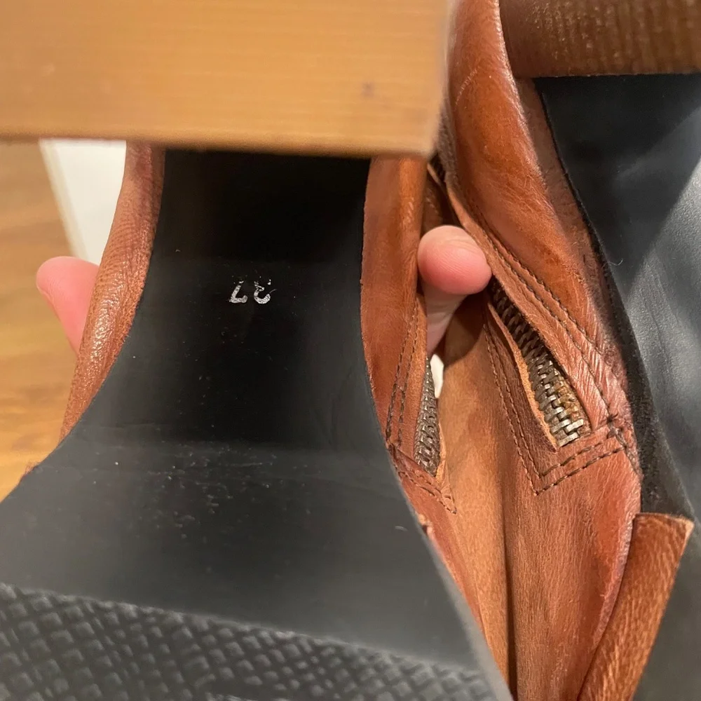 AS98 Ulysses ankle booties EU37 EUC - Picture 7 of 7